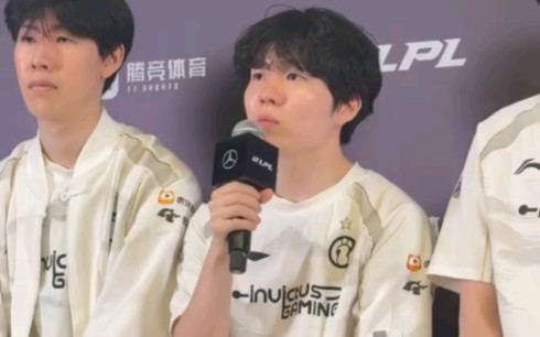 Rookie巅峰对决，Ming与50激战澳大利亚队分钟，逆转胜负难料！